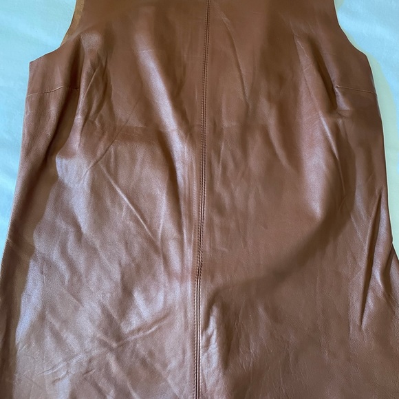 NWT cognac brown leather top. Size small - Picture 3 of 5